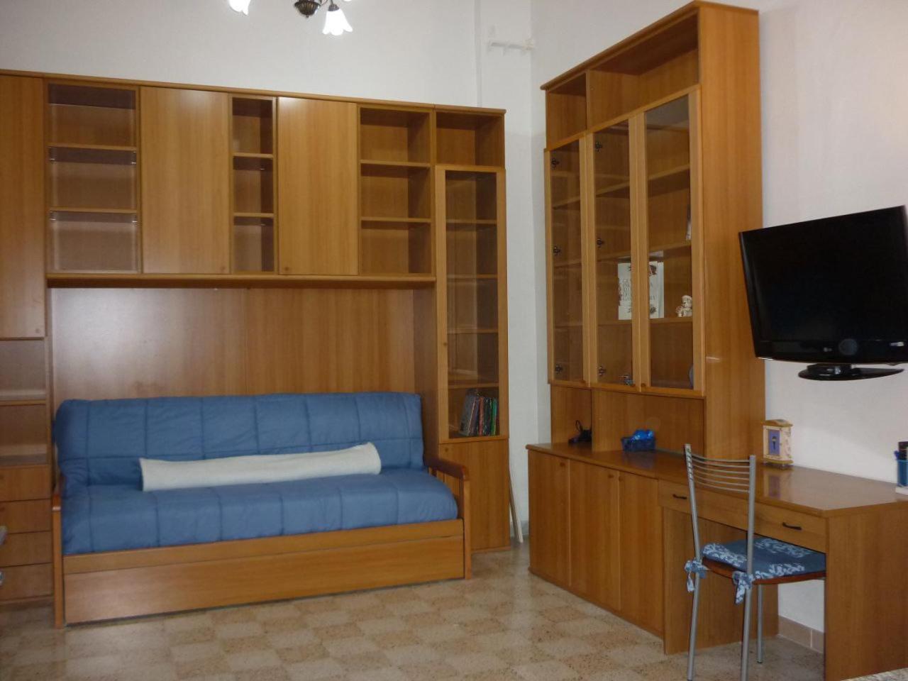Elfa Apartment