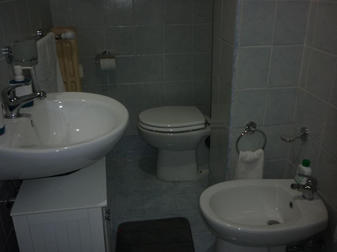 Elfa Apartment Rom